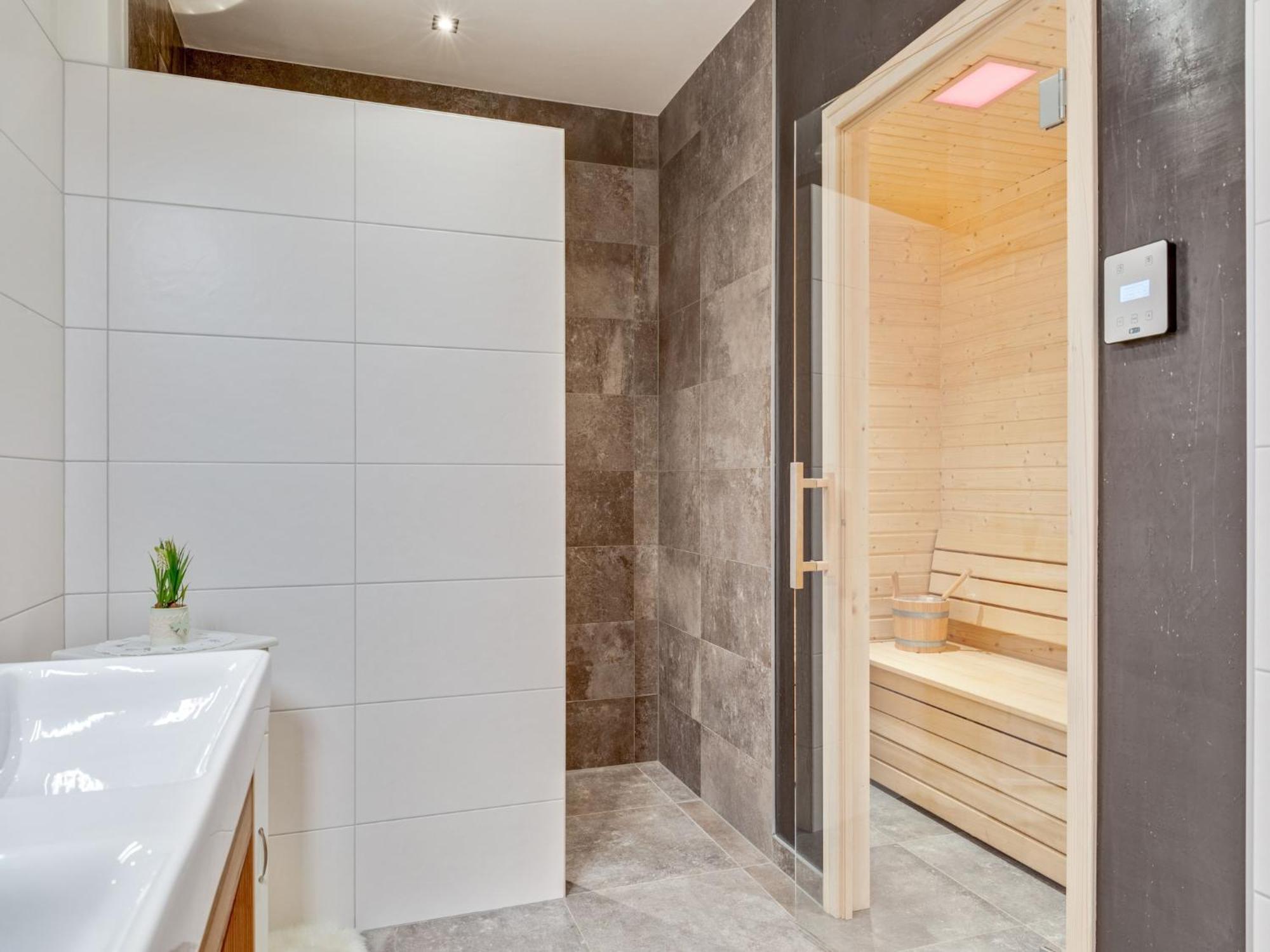 Luxurious Apartment With Sauna In Koenigsleiten Wald im Pinzgau Exterior photo